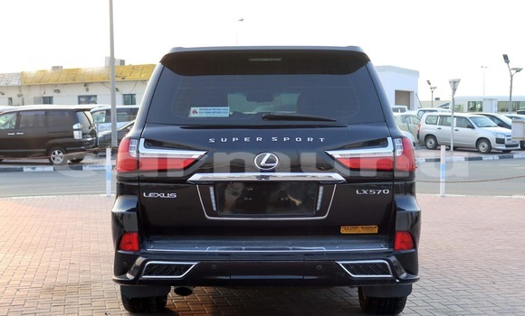 Acheter Occasion Voiture Lexus LX 570 Noir à Brazzaville, Commune de Brazzaville Acheter Occasion Voiture Lexus LX 570 Noir à Brazzaville, Commune de Brazzaville