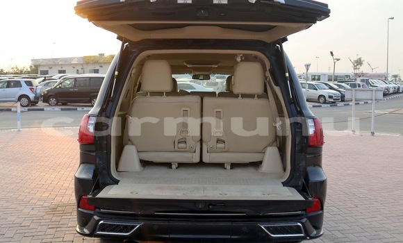 Acheter Occasion Voiture Lexus LX 570 Noir à Brazzaville, Commune de Brazzaville Acheter Occasion Voiture Lexus LX 570 Noir à Brazzaville, Commune de Brazzaville