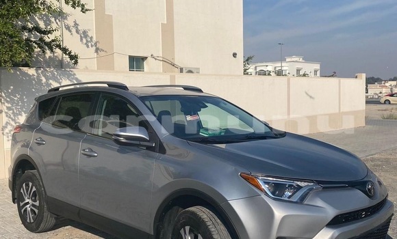 Acheter Occasion Voiture Toyota RAV4 Gris à Brazzaville, Commune de Brazzaville Acheter Occasion Voiture Toyota RAV4 Gris à Brazzaville, Commune de Brazzaville