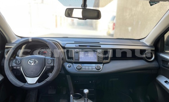 Acheter Occasion Voiture Toyota RAV4 Gris à Brazzaville, Commune de Brazzaville Acheter Occasion Voiture Toyota RAV4 Gris à Brazzaville, Commune de Brazzaville