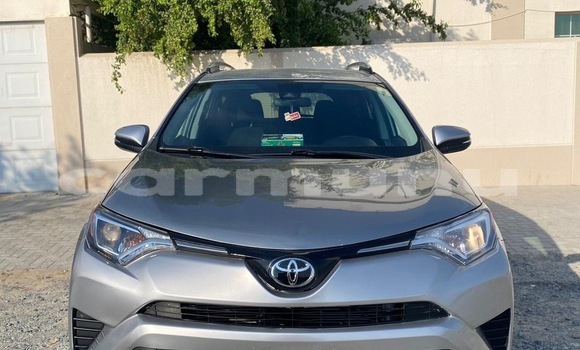Acheter Occasion Voiture Toyota RAV4 Gris à Brazzaville, Commune de Brazzaville Acheter Occasion Voiture Toyota RAV4 Gris à Brazzaville, Commune de Brazzaville