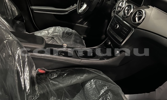 Acheter Occasion Voiture Mercedes-Benz GLA-klasse Blanc à Brazzaville, Commune de Brazzaville Acheter Occasion Voiture Mercedes-Benz GLA-klasse Blanc à Brazzaville, Commune de Brazzaville