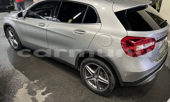 Buy Used Mercedes-Benz G-klasse Silver Car in Brazzaville in Municipality of Brazzaville Buy Used Mercedes-Benz G-klasse Silver Car in Brazzaville in Municipality of Brazzaville