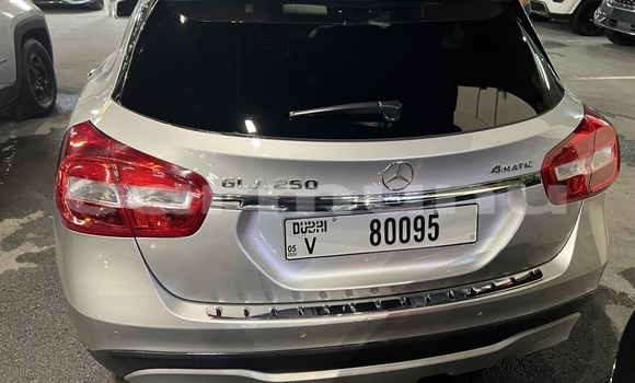 Buy Used Mercedes-Benz G-klasse Silver Car in Brazzaville in Municipality of Brazzaville Buy Used Mercedes-Benz G-klasse Silver Car in Brazzaville in Municipality of Brazzaville