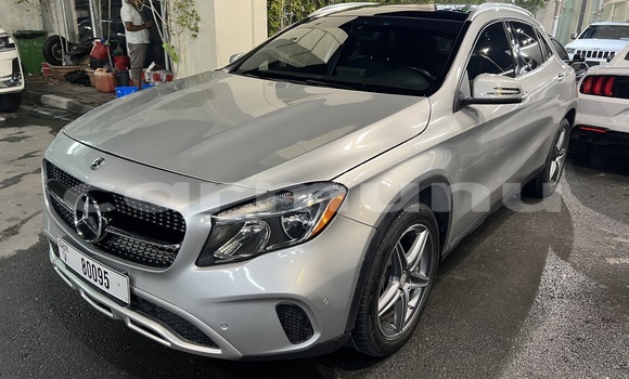 Buy Used Mercedes-Benz G-klasse Silver Car in Brazzaville in Municipality of Brazzaville Buy Used Mercedes-Benz G-klasse Silver Car in Brazzaville in Municipality of Brazzaville