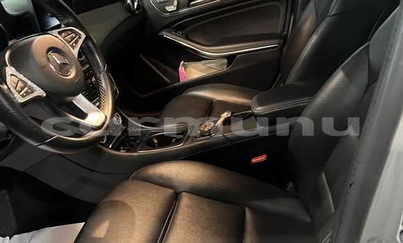 Buy Used Mercedes-Benz G-klasse Silver Car in Brazzaville in Municipality of Brazzaville Buy Used Mercedes-Benz G-klasse Silver Car in Brazzaville in Municipality of Brazzaville