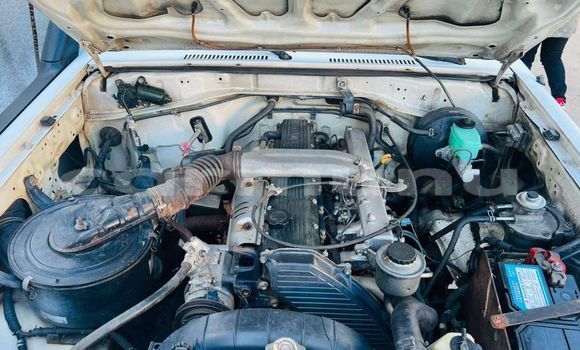 Acheter Occasion Voiture Toyota FJ Cruiser Blanc à Brazzaville, Commune de Brazzaville Acheter Occasion Voiture Toyota FJ Cruiser Blanc à Brazzaville, Commune de Brazzaville