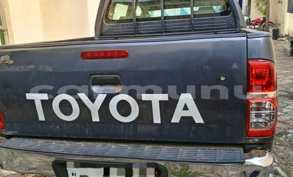 Acheter Occasion Voiture Toyota Hilux Noir à Brazzaville, Commune de Brazzaville Acheter Occasion Voiture Toyota Hilux Noir à Brazzaville, Commune de Brazzaville