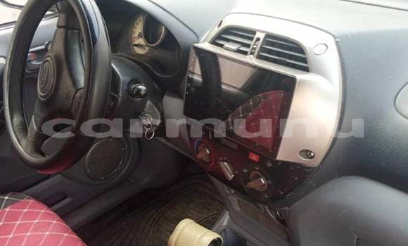 Acheter Occasion Voiture Toyota RAV4 Noir à Brazzaville, Commune de Brazzaville Acheter Occasion Voiture Toyota RAV4 Noir à Brazzaville, Commune de Brazzaville