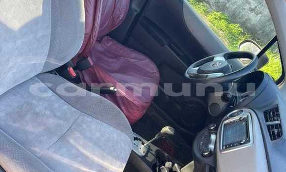 Buy Used Toyota Yaris Black Car in Brazzaville in Municipality of Brazzaville Buy Used Toyota Yaris Black Car in Brazzaville in Municipality of Brazzaville