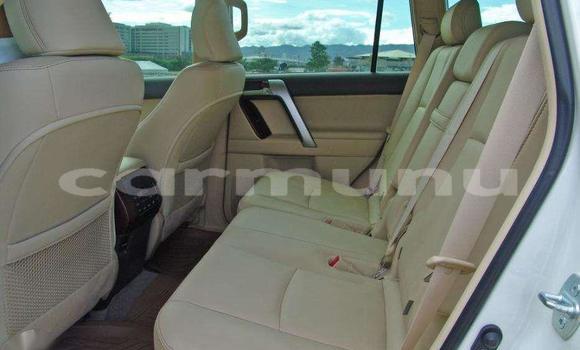 Acheter Occasion Voiture Toyota Land Cruiser Prado Blanc à Pointe–Noire, Région du Kouilou Acheter Occasion Voiture Toyota Land Cruiser Prado Blanc à Pointe–Noire, Région du Kouilou