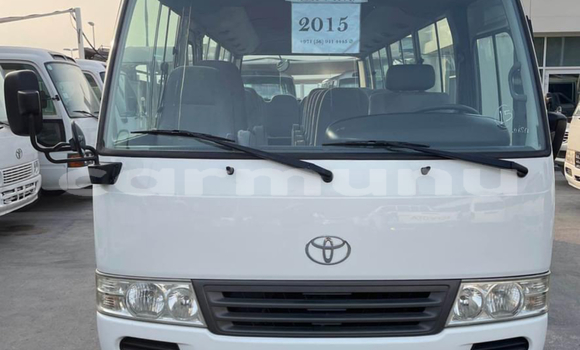 Acheter Occasion Voiture Toyota Coaster Blanc à Brazzaville, Commune de Brazzaville Acheter Occasion Voiture Toyota Coaster Blanc à Brazzaville, Commune de Brazzaville