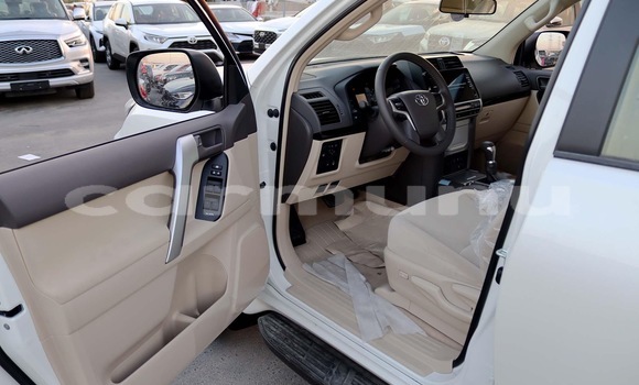 Buy Used Toyota Prado White Car in Brazzaville in Municipality of Brazzaville Buy Used Toyota Prado White Car in Brazzaville in Municipality of Brazzaville