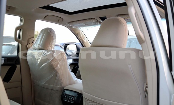Buy Used Toyota Prado White Car in Brazzaville in Municipality of Brazzaville Buy Used Toyota Prado White Car in Brazzaville in Municipality of Brazzaville