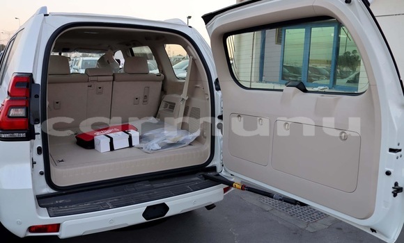 Buy Used Toyota Prado White Car in Brazzaville in Municipality of Brazzaville Buy Used Toyota Prado White Car in Brazzaville in Municipality of Brazzaville