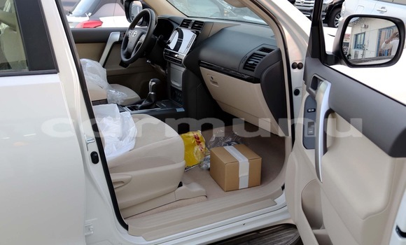 Buy Used Toyota Prado White Car in Brazzaville in Municipality of Brazzaville Buy Used Toyota Prado White Car in Brazzaville in Municipality of Brazzaville