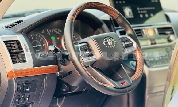 Acheter Occasion Voiture Toyota Land Cruiser Noir à Brazzaville, Commune de Brazzaville Acheter Occasion Voiture Toyota Land Cruiser Noir à Brazzaville, Commune de Brazzaville