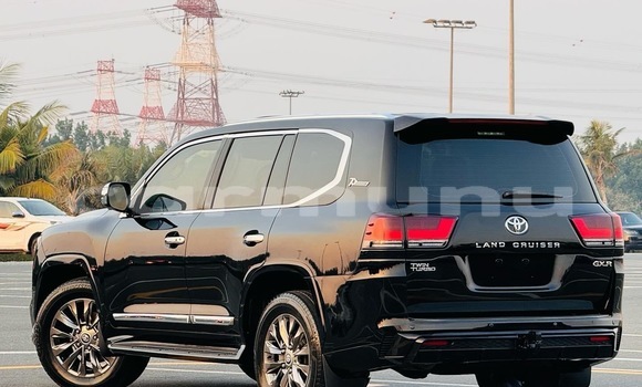 Acheter Occasion Voiture Toyota Land Cruiser Noir à Brazzaville, Commune de Brazzaville Acheter Occasion Voiture Toyota Land Cruiser Noir à Brazzaville, Commune de Brazzaville