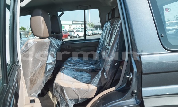 Acheter Neuf Voiture Toyota Land Cruiser Gris à Brazzaville, Commune de Brazzaville Acheter Neuf Voiture Toyota Land Cruiser Gris à Brazzaville, Commune de Brazzaville