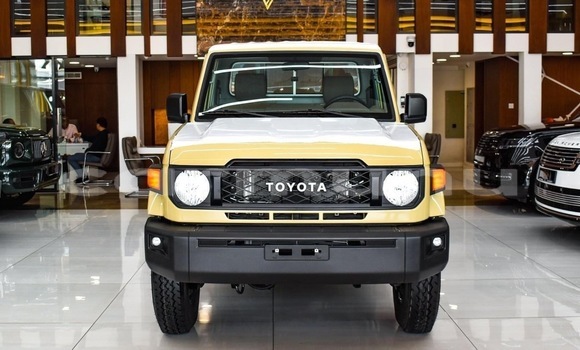 Acheter Neuf Voiture Toyota Land Cruiser Marron à Brazzaville, Commune de Brazzaville Acheter Neuf Voiture Toyota Land Cruiser Marron à Brazzaville, Commune de Brazzaville
