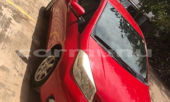 Acheter Occasion Voiture Toyota Yaris Rouge à Pointe–Noire, Région du Kouilou Acheter Occasion Voiture Toyota Yaris Rouge à Pointe–Noire, Région du Kouilou