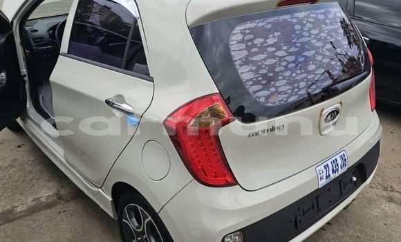 Acheter Occasion Voiture Kia Morning Blanc à Brazzaville, Commune de Brazzaville Acheter Occasion Voiture Kia Morning Blanc à Brazzaville, Commune de Brazzaville