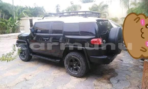 Acheter Occasion Voiture Toyota FJ Cruiser Noir à Brazzaville, Commune de Brazzaville Acheter Occasion Voiture Toyota FJ Cruiser Noir à Brazzaville, Commune de Brazzaville