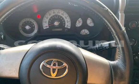 Acheter Occasion Voiture Toyota FJ Cruiser Noir à Brazzaville, Commune de Brazzaville Acheter Occasion Voiture Toyota FJ Cruiser Noir à Brazzaville, Commune de Brazzaville