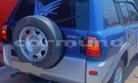 Acheter Occasion Voiture Toyota RAV4 Bleu à Brazzaville, Commune de Brazzaville Acheter Occasion Voiture Toyota RAV4 Bleu à Brazzaville, Commune de Brazzaville