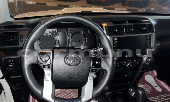 Acheter Occasion Voiture Toyota 4Runner Blanc à Brazzaville, Commune de Brazzaville Acheter Occasion Voiture Toyota 4Runner Blanc à Brazzaville, Commune de Brazzaville