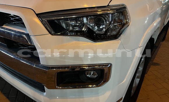 Acheter Occasion Voiture Toyota 4Runner Blanc à Brazzaville, Commune de Brazzaville Acheter Occasion Voiture Toyota 4Runner Blanc à Brazzaville, Commune de Brazzaville