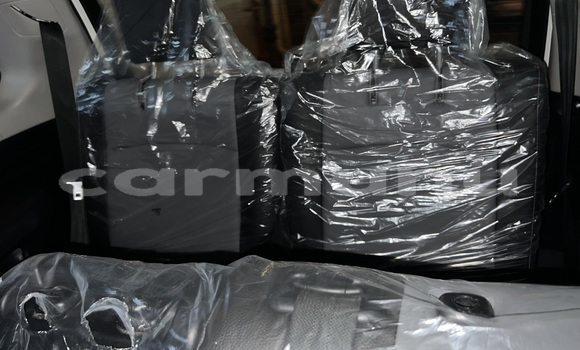 Acheter Occasion Voiture Toyota 4Runner Blanc à Brazzaville, Commune de Brazzaville Acheter Occasion Voiture Toyota 4Runner Blanc à Brazzaville, Commune de Brazzaville