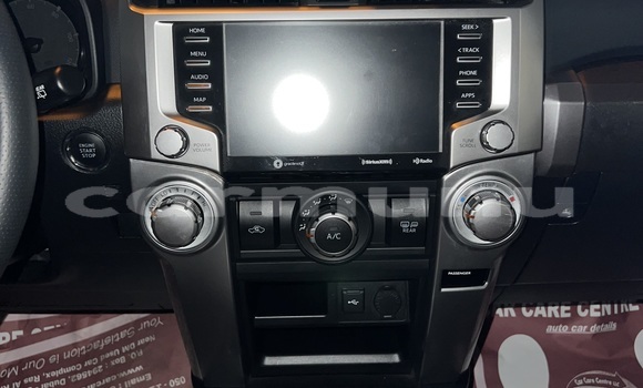 Acheter Occasion Voiture Toyota 4Runner Blanc à Brazzaville, Commune de Brazzaville Acheter Occasion Voiture Toyota 4Runner Blanc à Brazzaville, Commune de Brazzaville