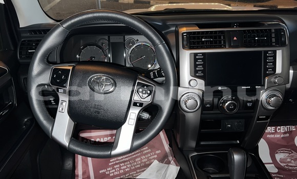 Acheter Occasion Voiture Toyota 4Runner Blanc à Brazzaville, Commune de Brazzaville Acheter Occasion Voiture Toyota 4Runner Blanc à Brazzaville, Commune de Brazzaville