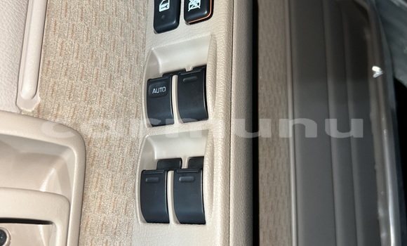 Acheter Occasion Voiture Toyota Land Cruiser Blanc à Brazzaville, Commune de Brazzaville Acheter Occasion Voiture Toyota Land Cruiser Blanc à Brazzaville, Commune de Brazzaville