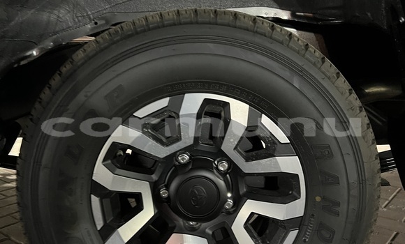 Acheter Neuf Voiture Toyota Land Cruiser Bleu à Pointe–Noire, Région du Kouilou Acheter Neuf Voiture Toyota Land Cruiser Bleu à Pointe–Noire, Région du Kouilou