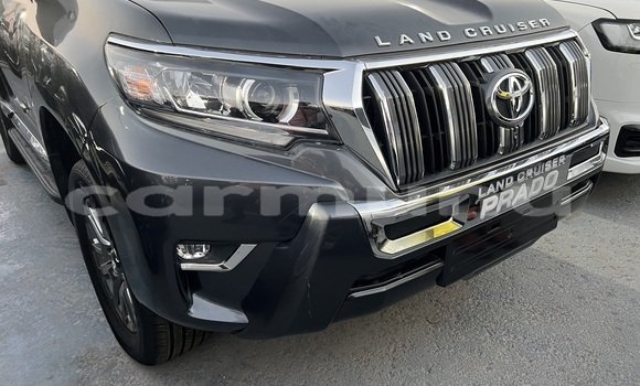 Acheter Occasion Voiture Toyota Prado Noir à Brazzaville, Commune de Brazzaville Acheter Occasion Voiture Toyota Prado Noir à Brazzaville, Commune de Brazzaville
