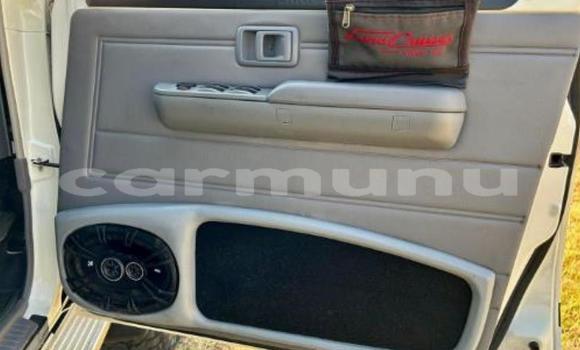 Acheter Occasion Voiture Toyota Land Cruiser Blanc à Import - Dubai, Région de la Bouenza Acheter Occasion Voiture Toyota Land Cruiser Blanc à Import - Dubai, Région de la Bouenza
