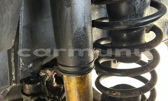 Acheter Occasion Voiture Toyota Land Cruiser Prado Blanc à Import - Dubai, Région de la Bouenza Acheter Occasion Voiture Toyota Land Cruiser Prado Blanc à Import - Dubai, Région de la Bouenza