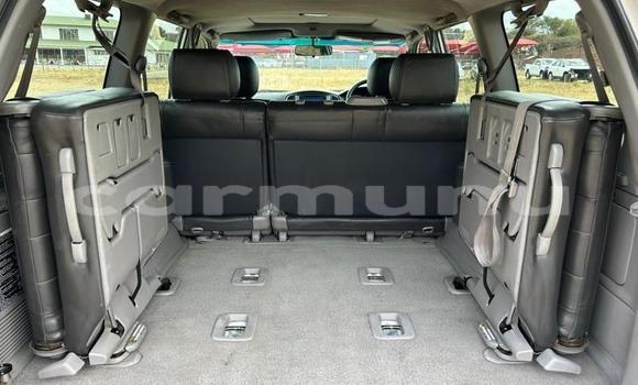 Acheter Occasion Voiture Toyota Land Cruiser Prado Blanc à Import - Dubai, Région de la Bouenza Acheter Occasion Voiture Toyota Land Cruiser Prado Blanc à Import - Dubai, Région de la Bouenza