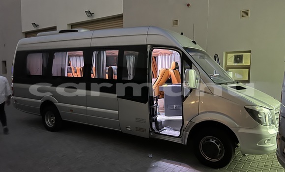Acheter Neuf Voiture Mercedes Viano Gris à Brazzaville, Commune de Brazzaville Acheter Neuf Voiture Mercedes Viano Gris à Brazzaville, Commune de Brazzaville