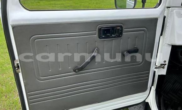 Acheter Occasion Voiture Toyota Land Cruiser Blanc à Import - Dubai, Région de la Bouenza Acheter Occasion Voiture Toyota Land Cruiser Blanc à Import - Dubai, Région de la Bouenza