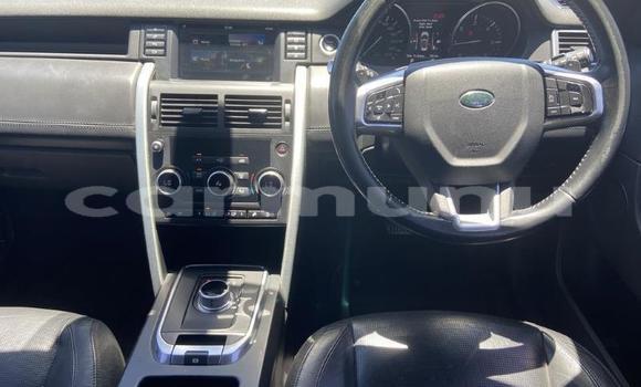 Acheter Occasion Voiture Land Rover Discovery Sport Noir à Import - Dubai, Région de la Bouenza Acheter Occasion Voiture Land Rover Discovery Sport Noir à Import - Dubai, Région de la Bouenza