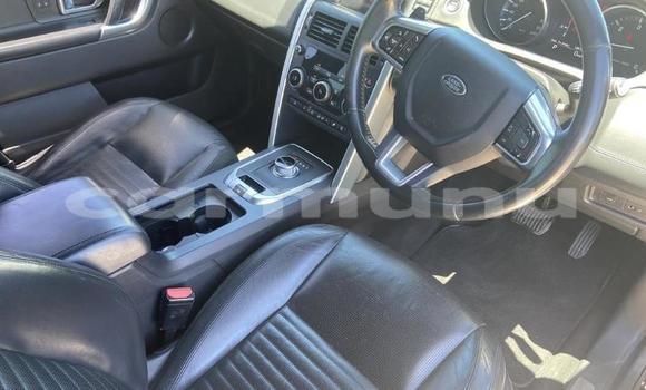 Acheter Occasion Voiture Land Rover Discovery Sport Noir à Import - Dubai, Région de la Bouenza Acheter Occasion Voiture Land Rover Discovery Sport Noir à Import - Dubai, Région de la Bouenza
