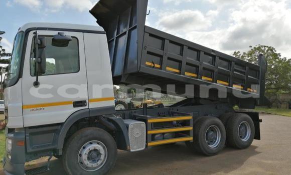 Buy Used Mercedes‒Benz Tipper Other Truck in Import - Dubai in Region of Bouenza Buy Used Mercedes‒Benz Tipper Other Truck in Import - Dubai in Region of Bouenza