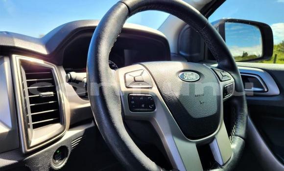 Acheter Occasion Voiture Ford Everest Autre à Import - Dubai, Région de la Bouenza Acheter Occasion Voiture Ford Everest Autre à Import - Dubai, Région de la Bouenza