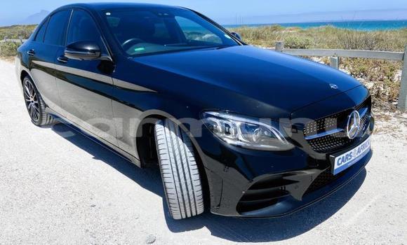Acheter Occasion Voiture Mercedes-Benz C–Class Noir à Import - Dubai, Région de la Bouenza Acheter Occasion Voiture Mercedes-Benz C–Class Noir à Import - Dubai, Région de la Bouenza