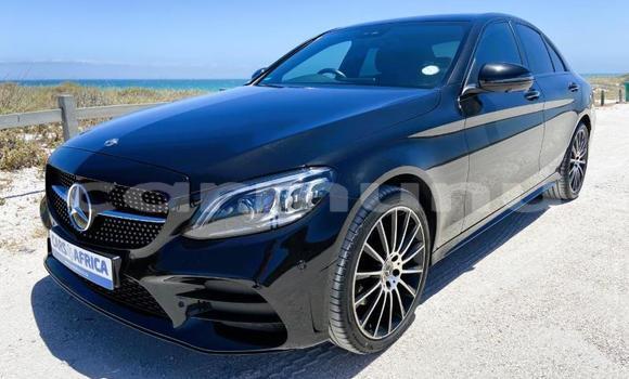 Acheter Occasion Voiture Mercedes-Benz C–Class Noir à Import - Dubai, Région de la Bouenza Acheter Occasion Voiture Mercedes-Benz C–Class Noir à Import - Dubai, Région de la Bouenza