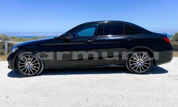 Acheter Occasion Voiture Mercedes-Benz C–Class Noir à Import - Dubai, Région de la Bouenza Acheter Occasion Voiture Mercedes-Benz C–Class Noir à Import - Dubai, Région de la Bouenza