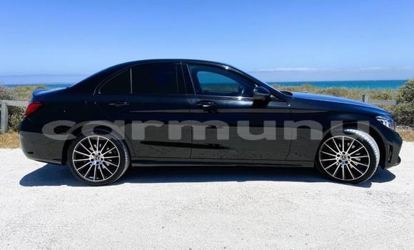 Acheter Occasion Voiture Mercedes-Benz C–Class Noir à Import - Dubai, Région de la Bouenza Acheter Occasion Voiture Mercedes-Benz C–Class Noir à Import - Dubai, Région de la Bouenza